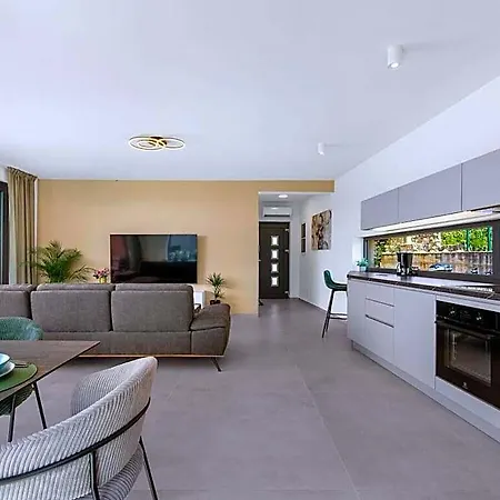 Ana Comfortable Novigrad (Istria)